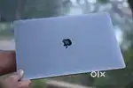 MacBook pro 2018 retina display