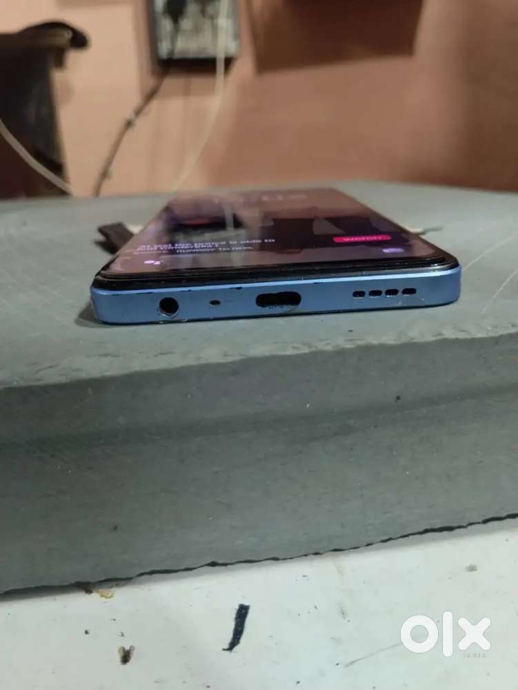 Realme Narzo N55 Koi Kami nahi h New Condition h 6/128 Bil Box Charger