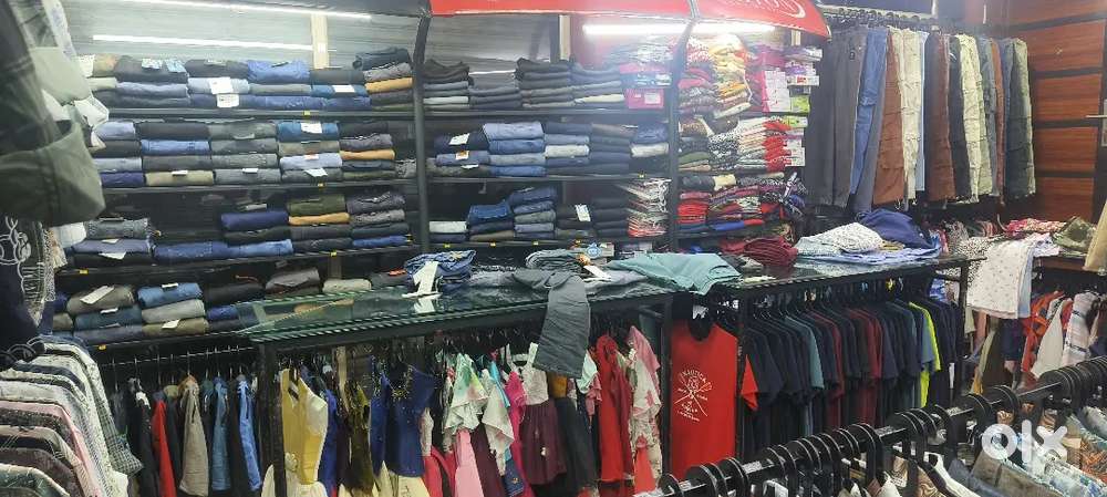 Shop for sale, only shop building rent