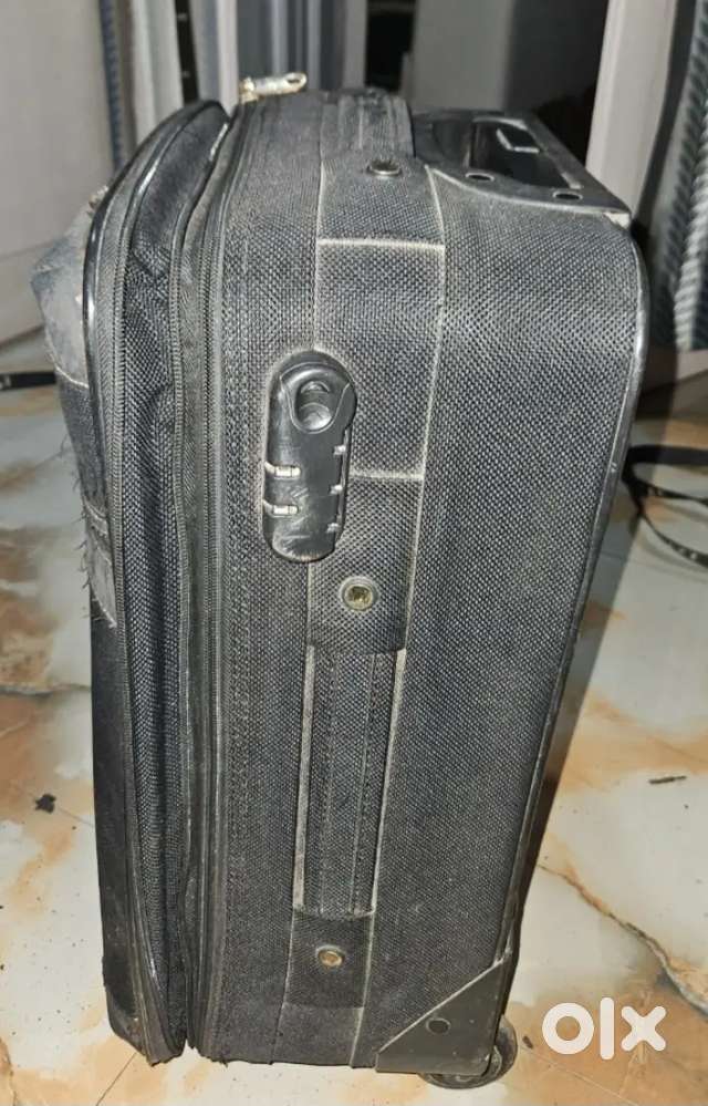 American tourister suitcase 60liter
