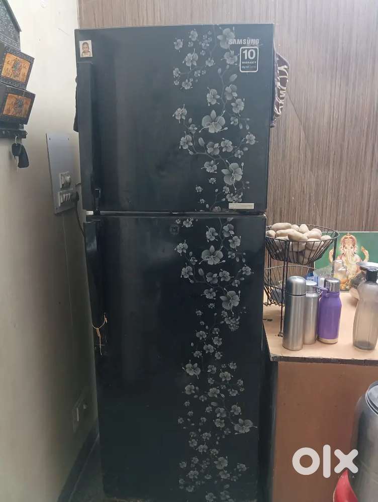 New condition fridge for sale