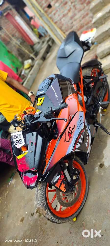 Ktm Rc 200 2017 model accha condition mein hai