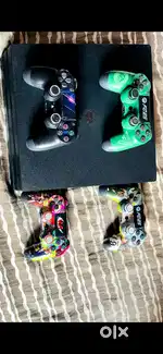 Ps4 pro 1 tb with 4 controller with all accessories