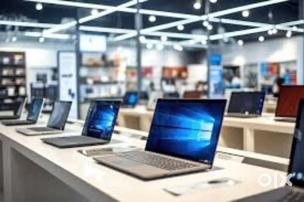 Wanted male/female partime/fulltime showroom staffs