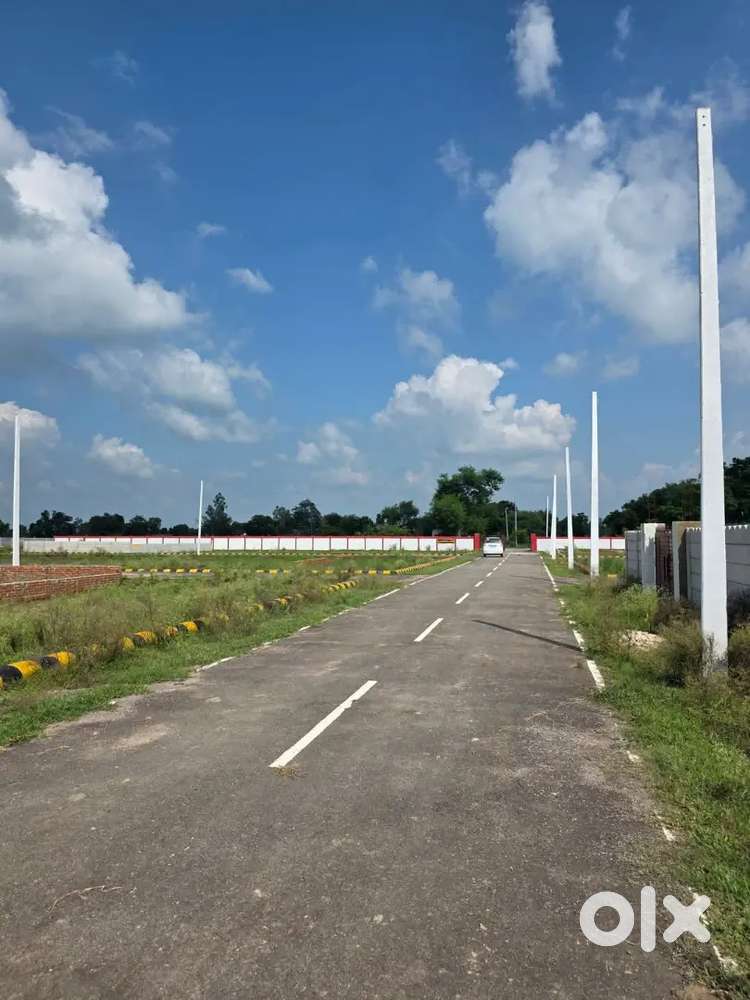अहमामऊ चौराहा से 10 मिनट दूरी पर प्लांट ले बैंक लोन सुविधा
