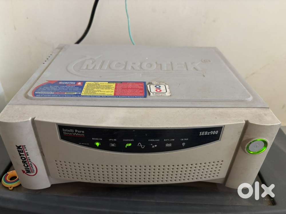 Inverter with battery
