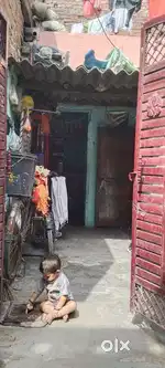 House is sell  30 gaj rejistry is house 1 no full and final agreement