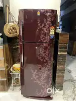 LG REFRIGERATOR DOUBLE DOOR