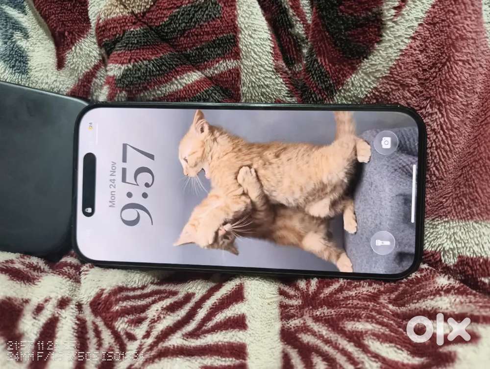 Iphone 15 with back glass broken unnoticable crake on back glass