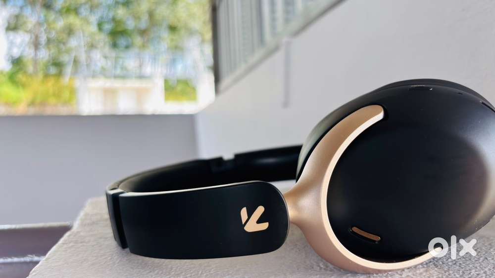 Speaker & headphone sale