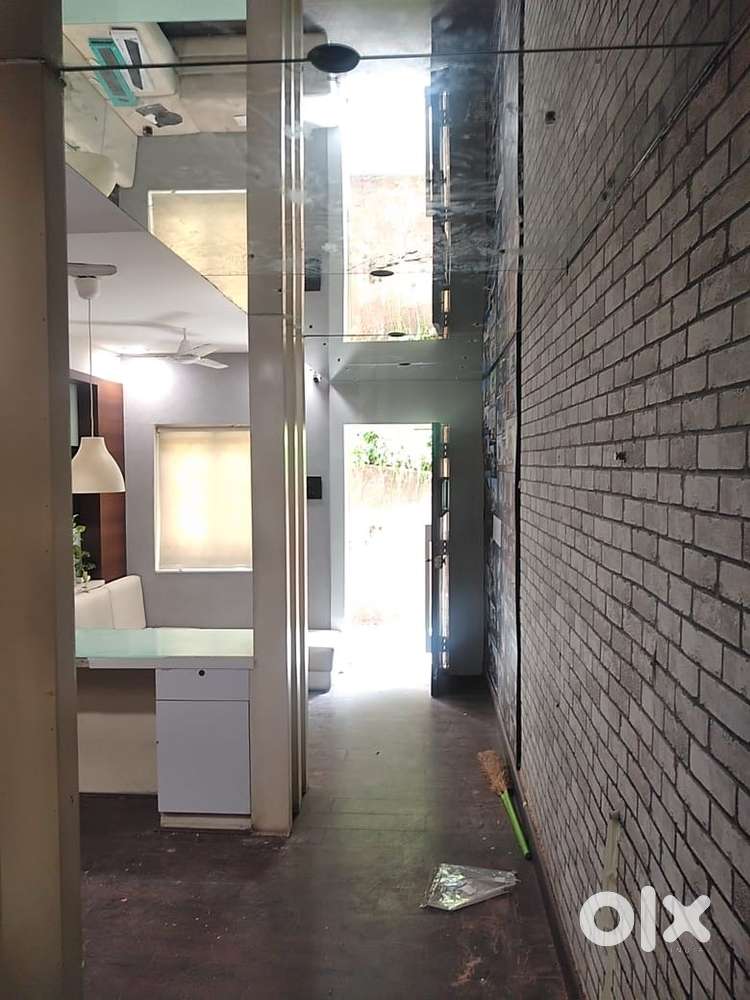 A furnished office for rent, ready to move in