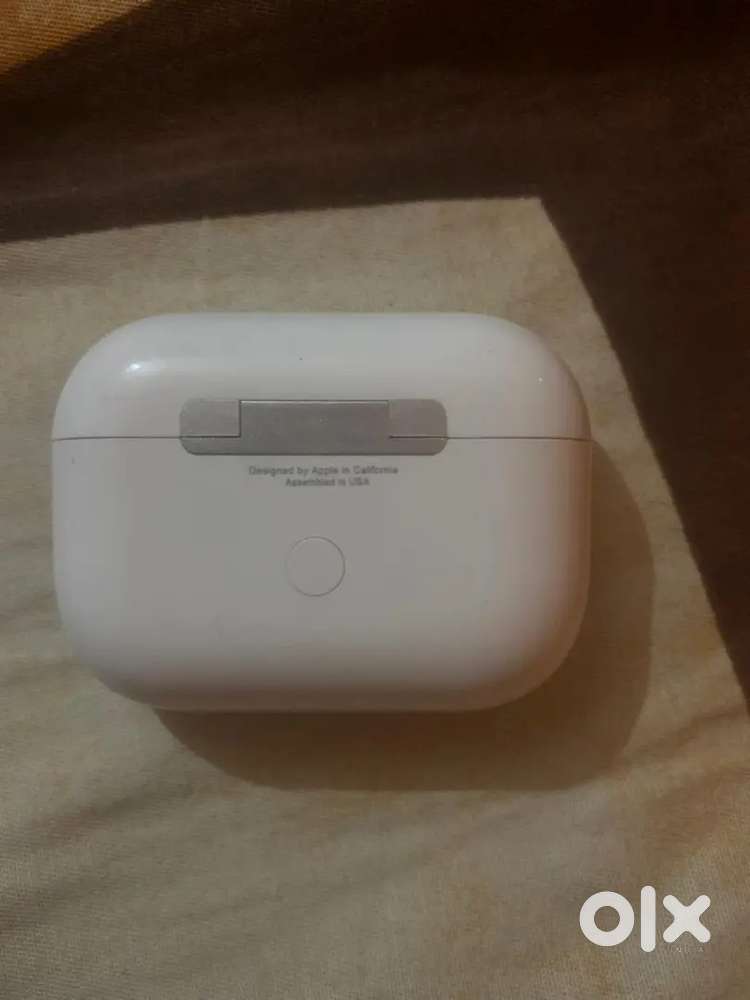 Apple Airpods pro urgent hai