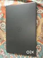 DELL laptop Inspiron 15 3000