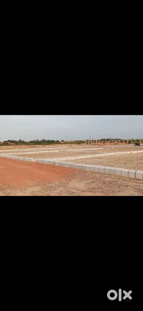 35hazar rs gaz film city noida sector 21