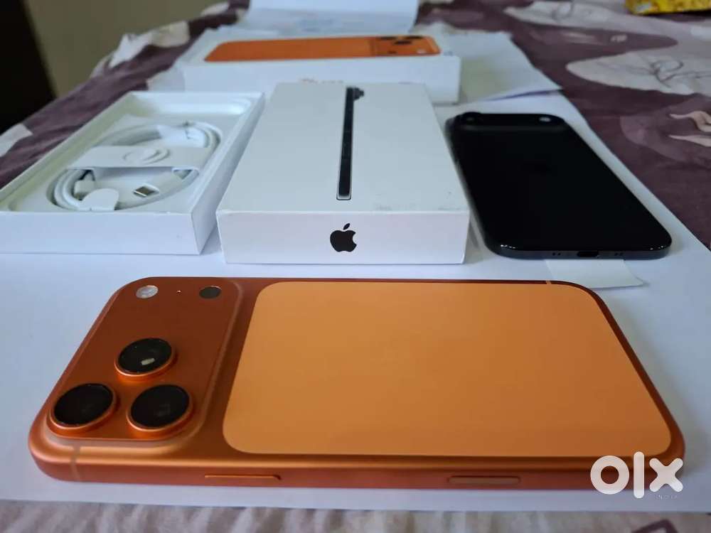Apple iPhone 17 pro max 256 GB cosmic orange new