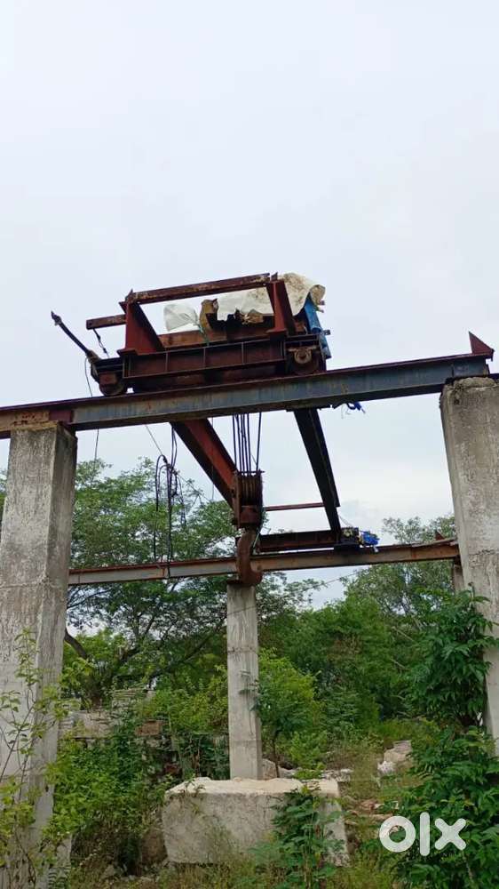 Crane 10 ton