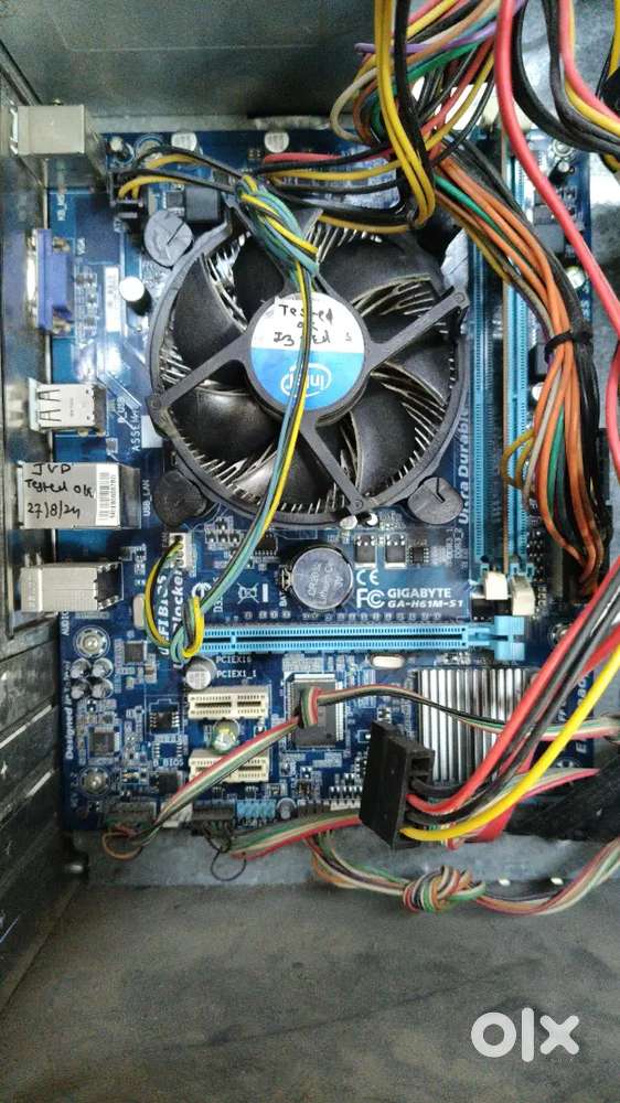 Selling gigabyte h61m-s1gaming motherboard with i3 processor condition