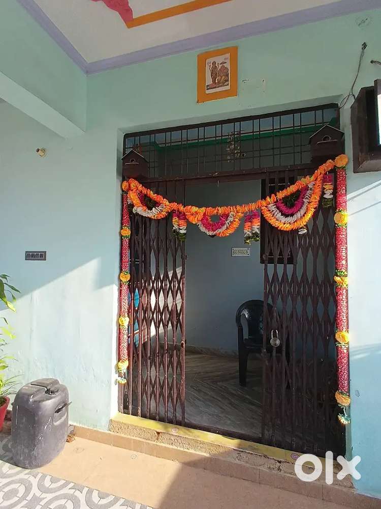 2 room set available for rent without water and electricity bill