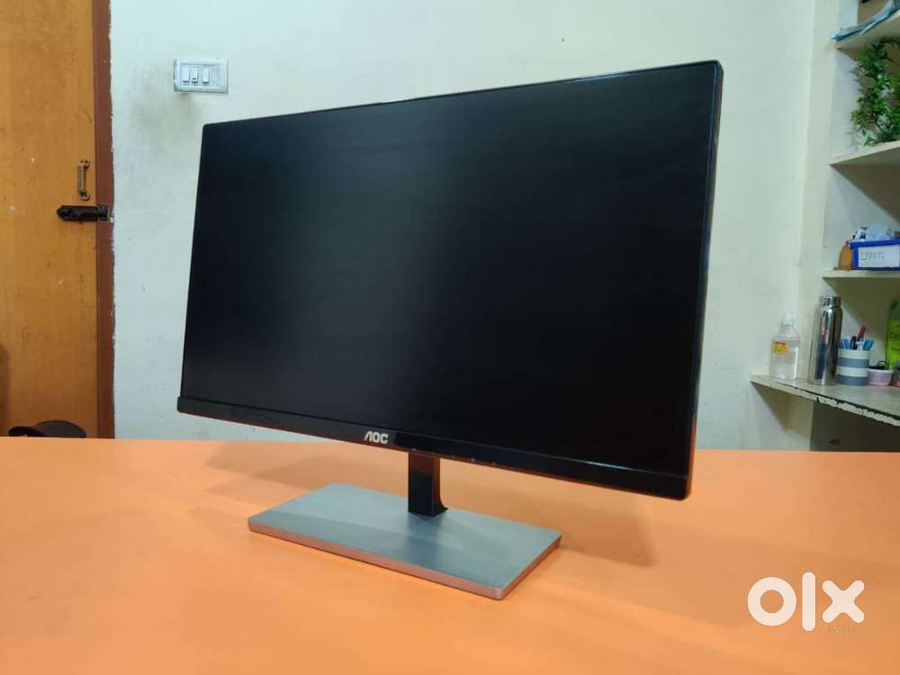 AOC  22 Monitor With 1 MONTH WARRANTY