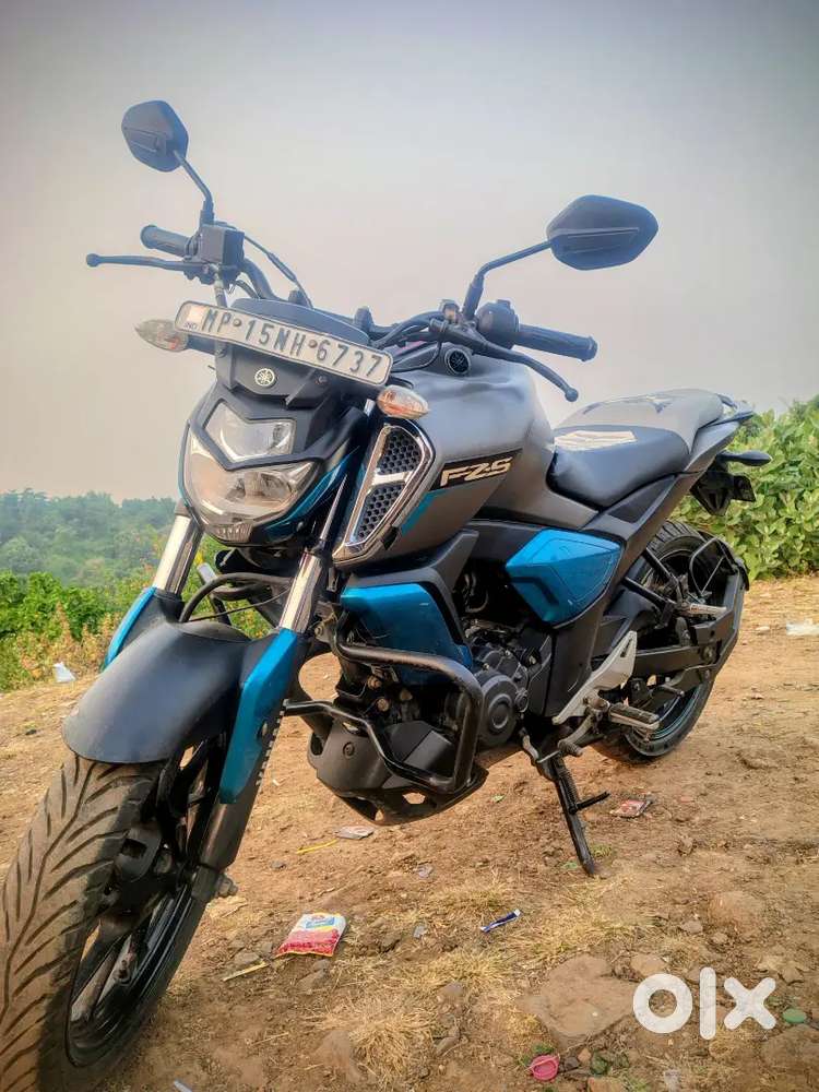 Yamaha FZ-S ful fresh condition 1st Owner