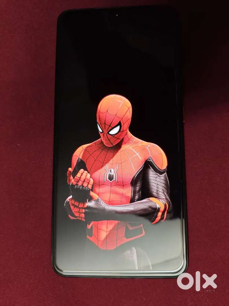 IQOO 9- 5G 8GB + 8GB Ram/128GB 120hz 10Bit Amoled Display