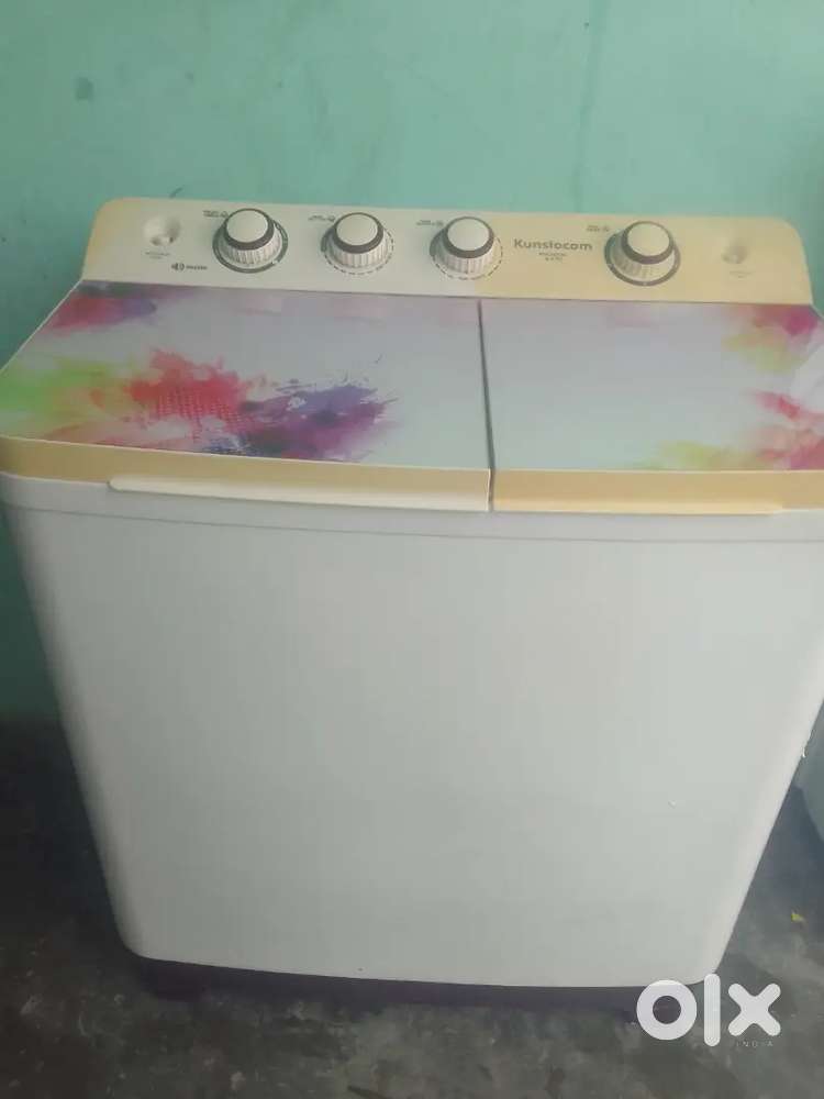Kelvinator 8 kg semi washing machine
