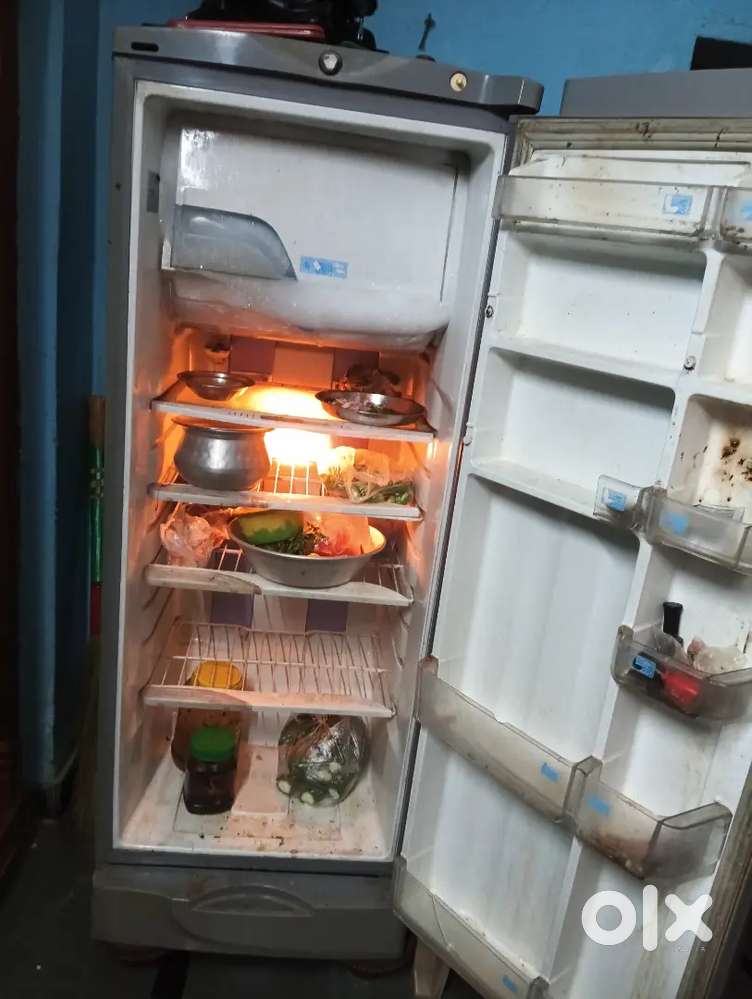 Godrej fridg  2 Dors