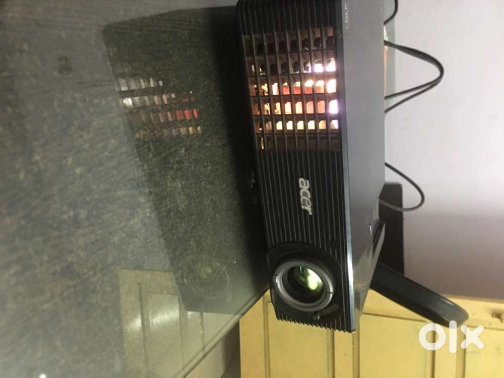 Acer DLP Projector for Sale