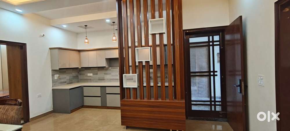 3BHK READY TO MOVE FULLY FURNISHED FLAT IN JUST 42.90lac KHARAR MOHALI