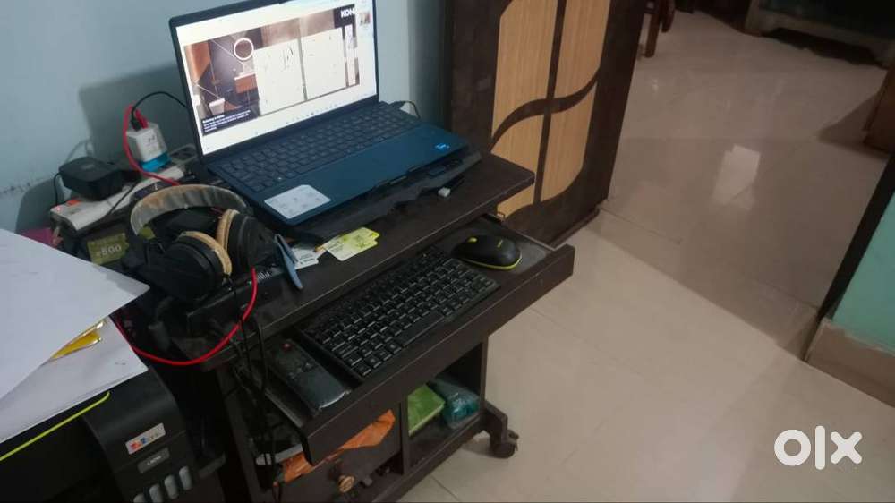 Computer Table For Sale