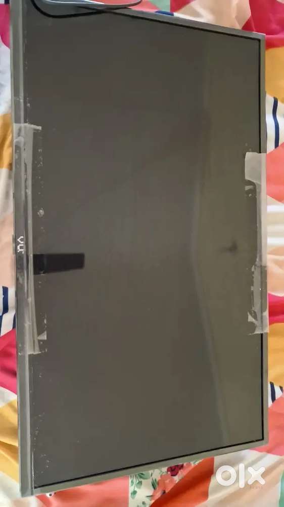 Vu 32 inch led tv