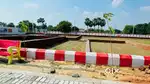 सुल्तानपुर रोड पर  गेटेड सोसायटी में प्लॉट खरीदे