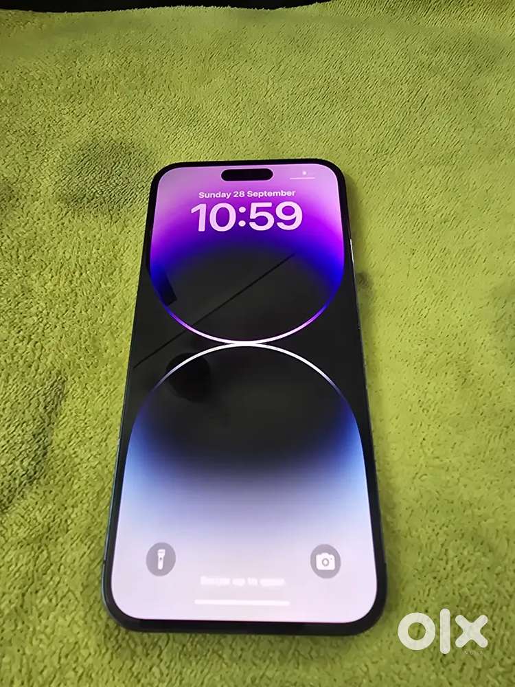 IPHONE 14PRO MAX 6GB RAM 256GB INTERNAL MEMORY WITH CHARGER BOX