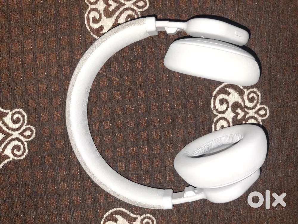 HAMMER BASH MAX OVER-EAR HEADPHONE