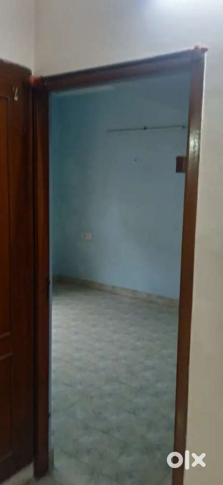 Besant nagar 1 bhk plus study room house rental 25k