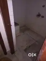 I AM BROKER)CALL DIRECTLY.OFFICE CUM HOUSE INDEPENDENT 3BHK HOUSE