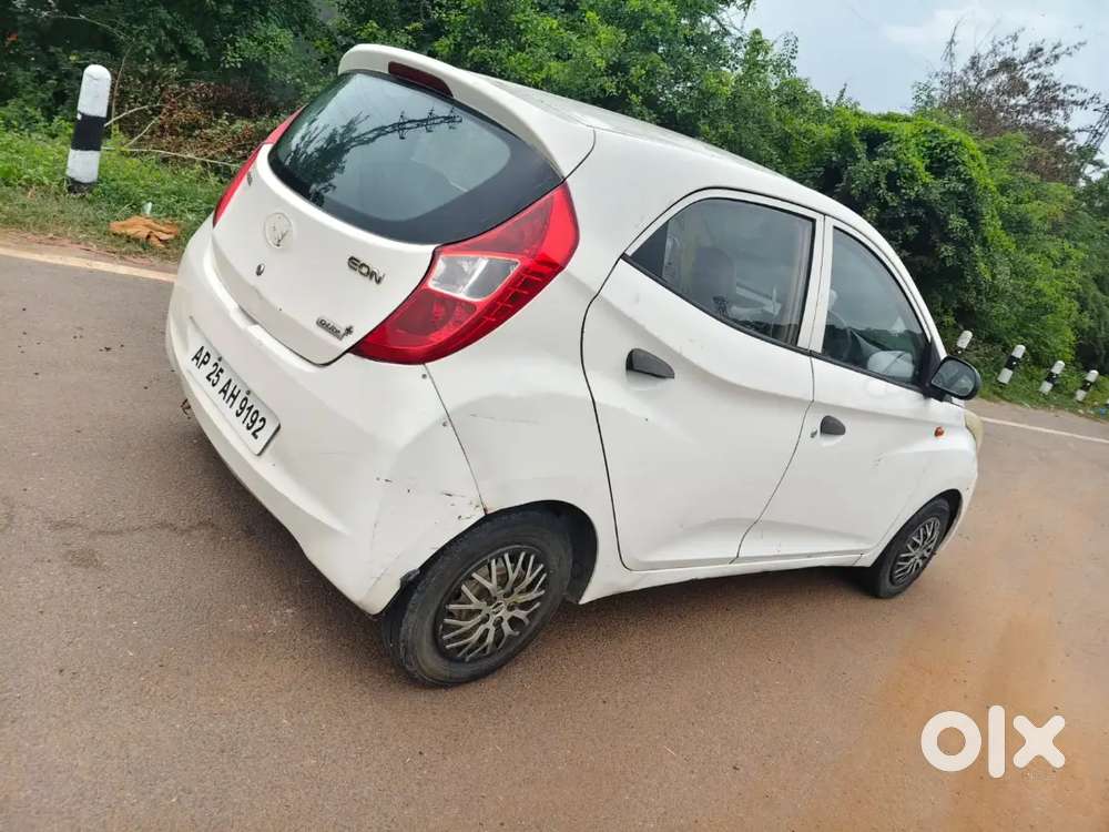 Hyundai Eon 
Model 2012
-
