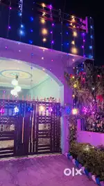 MAIN ROAD 4BHK HOUSE & TWO SHOPS