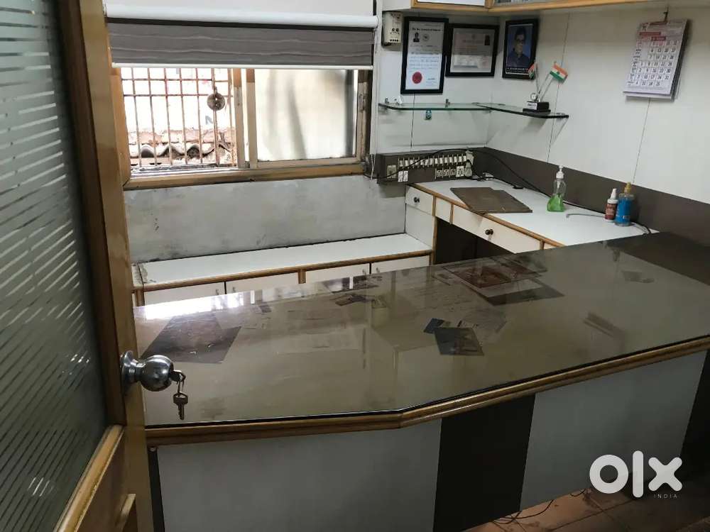 Fully furnished office space near railway station