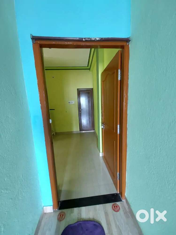 1 BHK near kendriya vidyalaya 3 only family