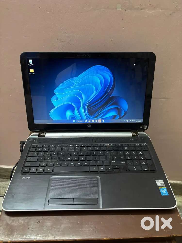 HP laptop  i5-4th gen &  1TB HDD