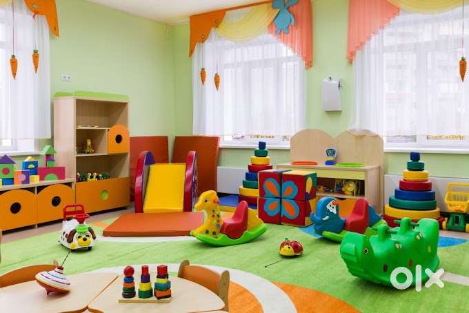 Office Assistant Female For Marketing Company