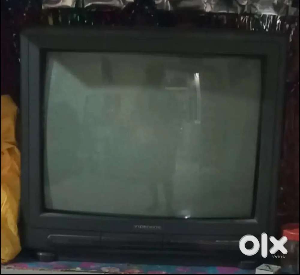 Videocon tv with remote