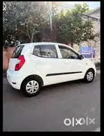 Hyundai i10 well maintain car
