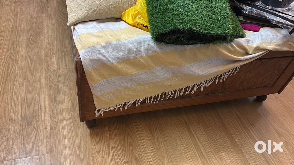Diwan cum bed