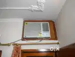 Window AC 1.5 ton carrier