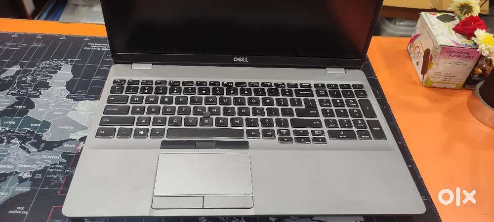 Dell Precision 3551 laptop with 4GB graphics card Intel Core i7 16l512