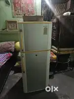 Samsung 275L
