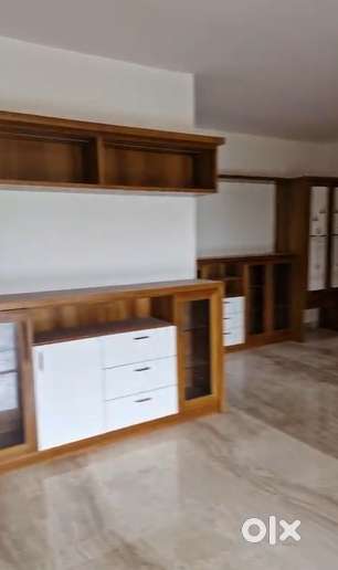 Spacious 4BHK Semi-Furnished Apartment for Lease in Hitin