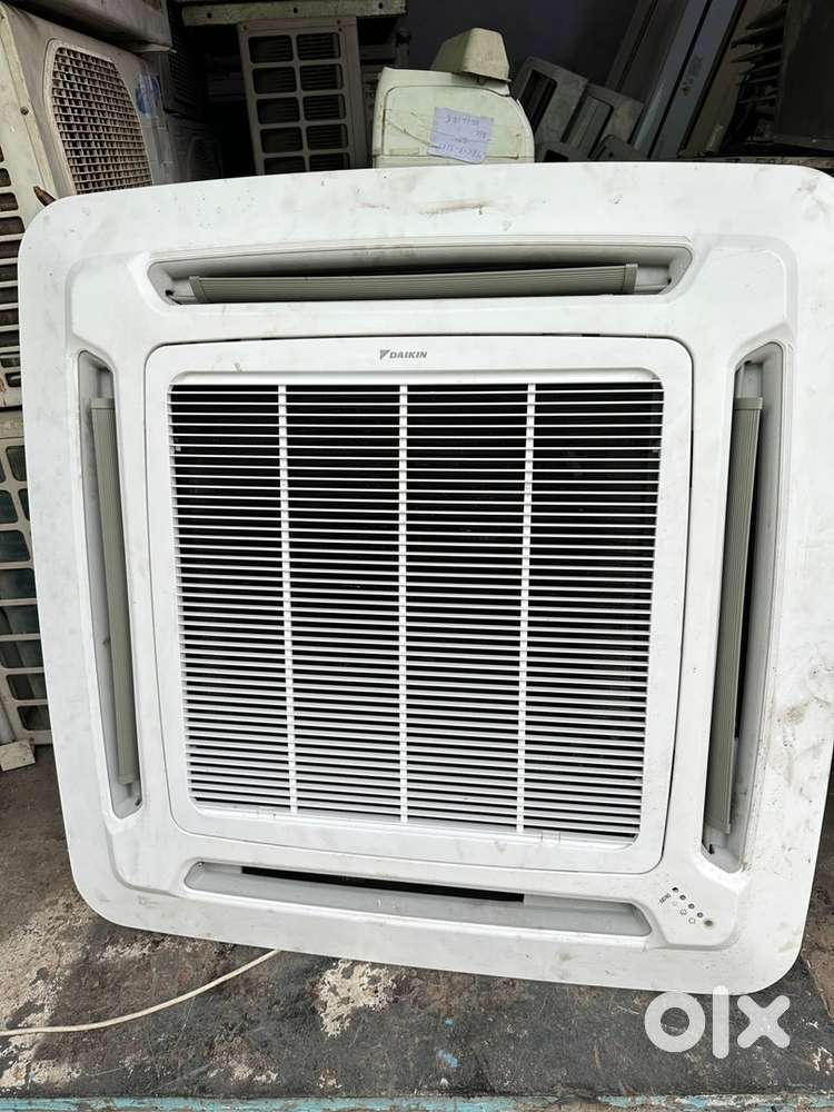 Selling Central AC working condition